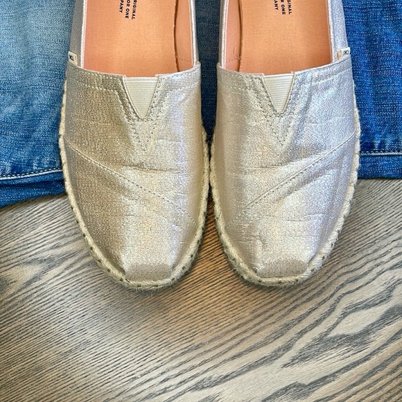 TOMS Shimmering Gold Espadrilles - Picture 3 of 11